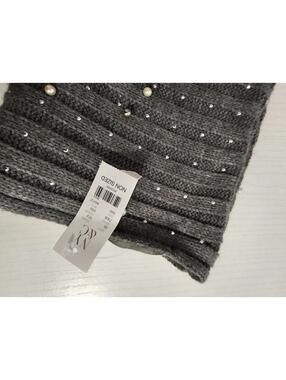 NY & Co Gray Pearl  Scarve